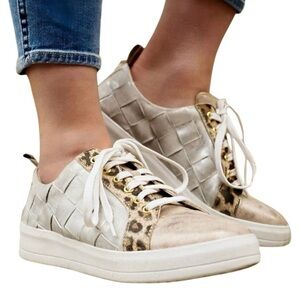 DIBA TRUE Yuli Ana Light Gold / Multi US Size 11 /Euro 41.5 New in Box MSRP $109